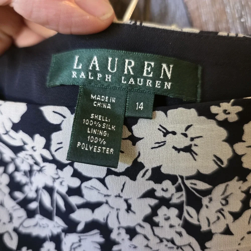 Lauren Ralph Lauren Skirt Women's Size 14 Navy Blue & White Floral Tiered Silk